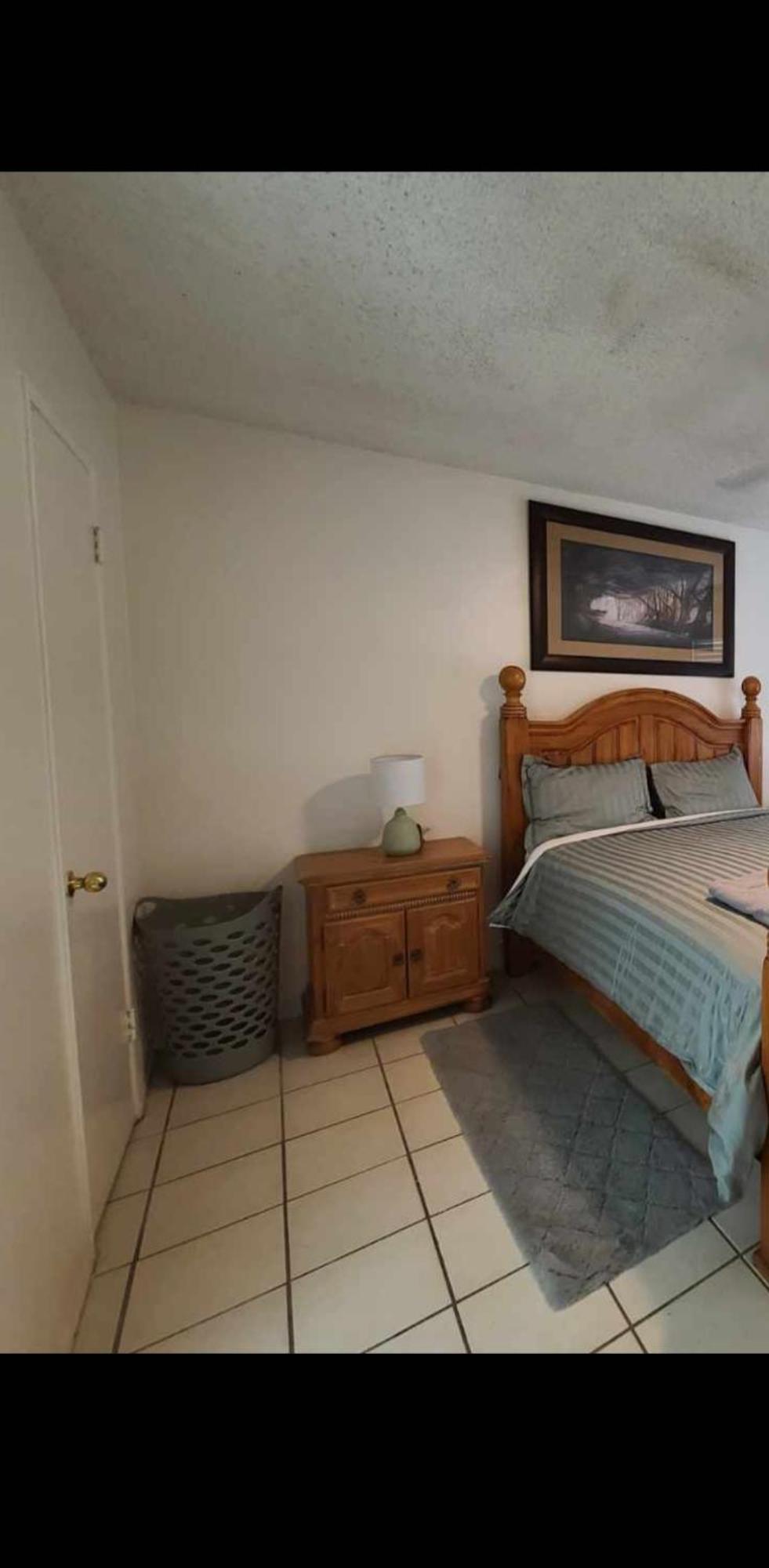 Appartamento Kasota Cozy Coves Victorville Esterno foto